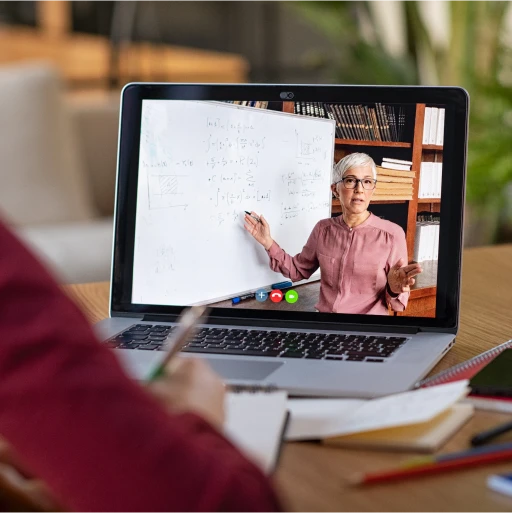 Educação a Distância: Gestão E Tutoria